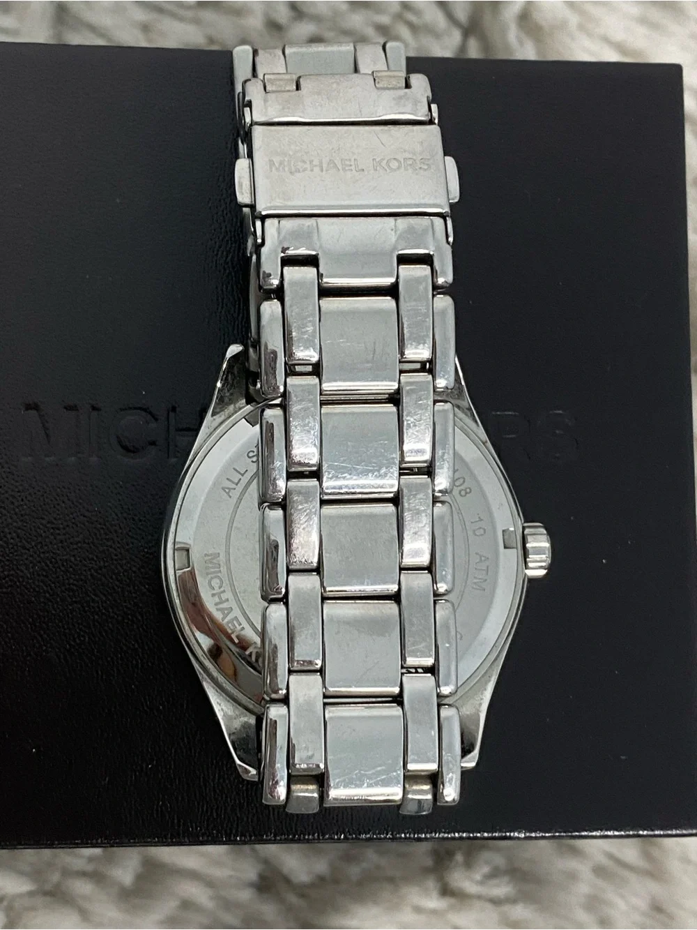 Michael Kors classic michael